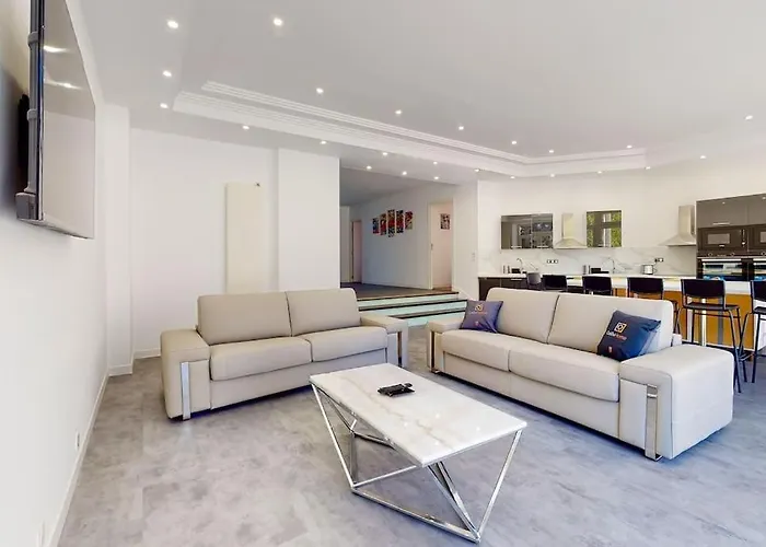 Apartamento 12.studio#creteil#loft#cinema#exclusif Créteil